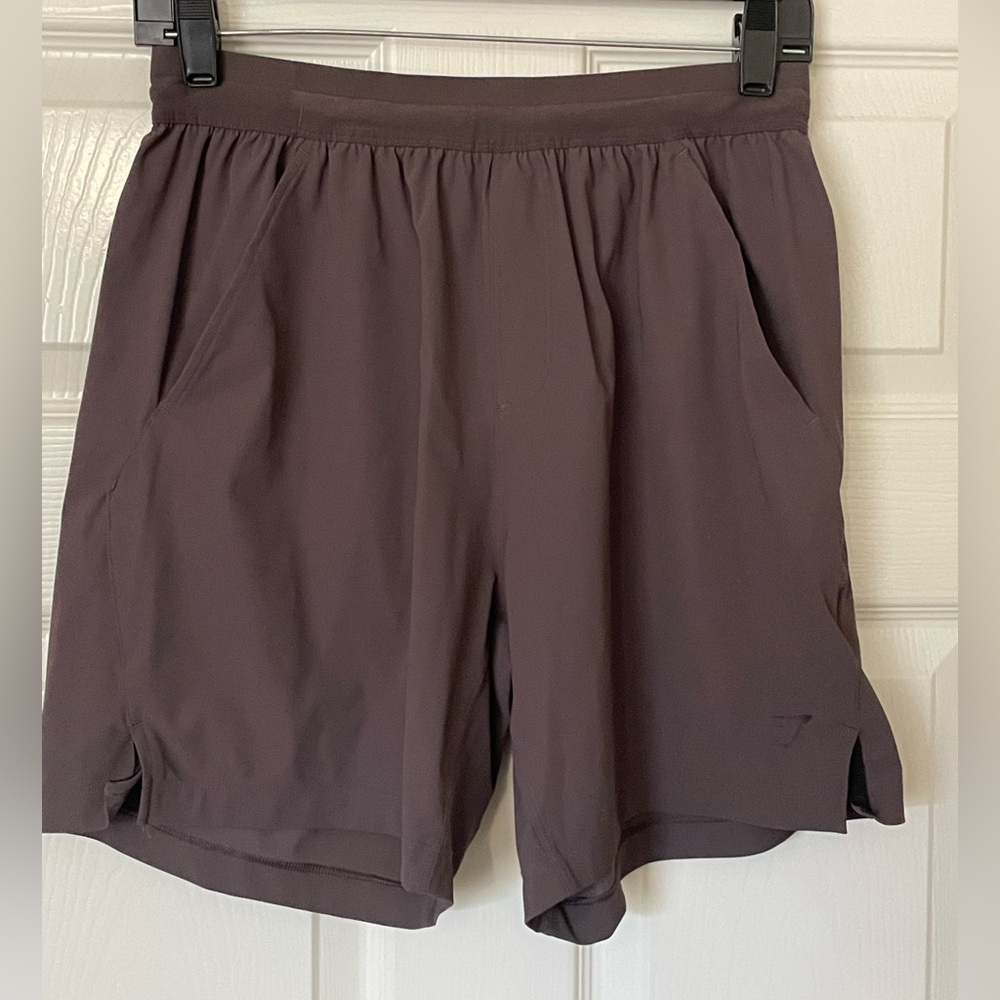 GYMSHARK Men's Shorts - Size Medium - Grayish Maroon - Workout - w/Liner